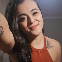 Thais Paiva